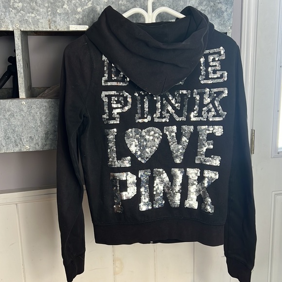 Pink sweater - Picture 2 of 5